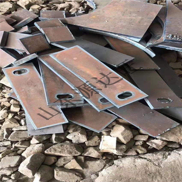 nm360耐磨板數(shù)控切割后的質(zhì)量辨別方法